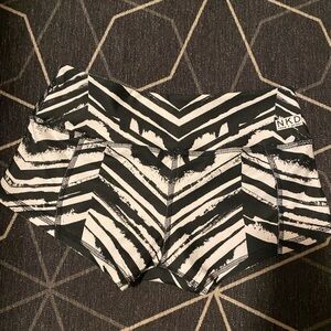 Buti yoga brand NKD yoga shorts reversible